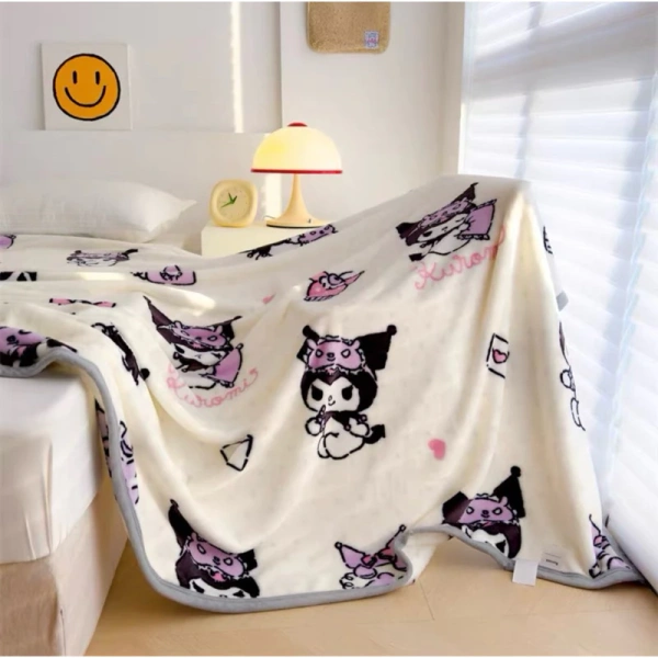 Đối với nhu cầu mang đi học, chăn bông “bông tuyết” (snow fleece) là một trong những lựa chọn lý tưởng. (Ảnh 2) Đối với nhu cầu mang đi học, chăn bông “bông tuyết” (snow fleece) là một trong những lựa chọn lý tưởng. (Ảnh 2)