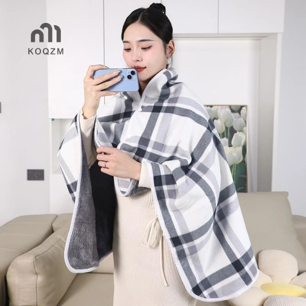 Sau khi xác định nhu cầu, bạn nên thử cảm nhận chất liệu trực tiếp (nếu có thể), đọc nhận xét người dùng và kiểm tra thông tin bảo hành. (Ảnh 3)