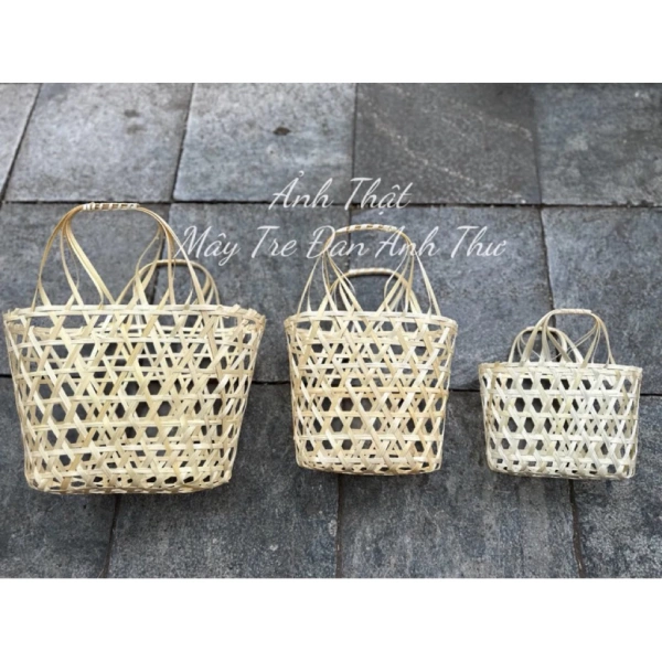 Giỏ tre không chỉ là công cụ bảo quản mà còn là “bạn đồng hành” lý tưởng cho mọi dịp lễ tết, sinh nhật hay lễ kỉ niệm. (Ảnh 4)