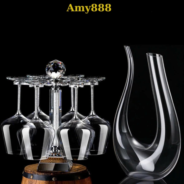 Những bữa tiệc thường gặp phải những rủi ro không lường trước – chẳng hạn như ly bị vỡ do nhiệt độ hoặc không thích hợp với loại rượu phục vụ. (Ảnh 3)