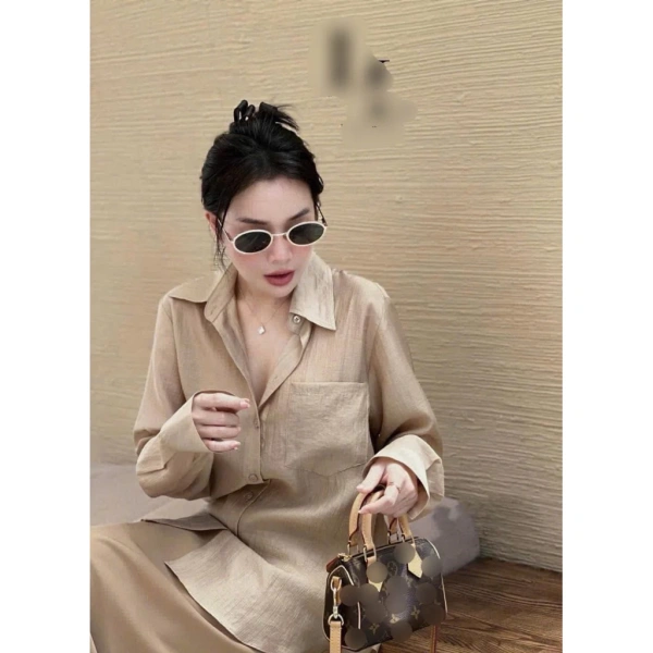 Dây đeo chéo là yếu tố quyết định mức độ “sang chảnh” của túi. (Ảnh 2) Dây đeo chéo là yếu tố quyết định mức độ “sang chảnh” của túi. (Ảnh 2)