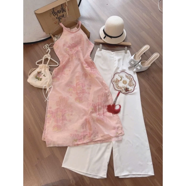 Để trang phục thực sự “đẹp và vừa”, việc chọn size đúng là yếu tố không thể bỏ qua. (Ảnh 4) Để trang phục thực sự “đẹp và vừa”, việc chọn size đúng là yếu tố không thể bỏ qua. (Ảnh 4)