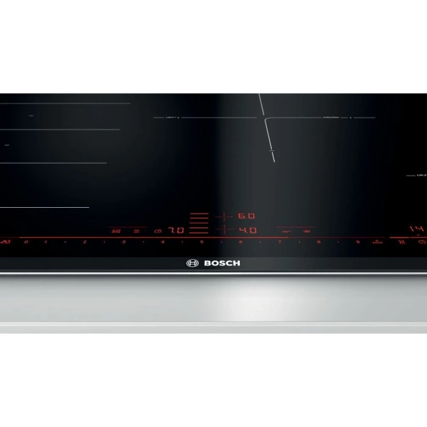 Trong số những mẫu bếp từ hiện nay, Bosch Series 8 4 vùng PXE875DC1E (80cm) nổi bật với các công nghệ tiên tiến, vừa đáp ứng nhu cầu nấu đa món, vừa giữ được phong cách sang trọng cho không gian bếp. (Ảnh 5)