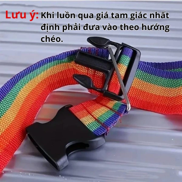 Ví dụ thực tế, Dây Đai Hành Lý Hình Chữ Thập – Có Khóa Số hiện đang được bán tại mức giá 56900 VND (giá giảm so với 68280 VND) và có sẵn các màu như đen, xám, xanh cam, cầu vồng, xanh. (Ảnh 4) Ví dụ thực tế, Dây Đai Hành Lý Hình Chữ Thập – Có Khóa Số hiện đang được bán tại mức giá 56900 VND (giá giảm so với 68280 VND) và có sẵn các màu như đen, xám, xanh cam, cầu vồng, xanh. (Ảnh 4)