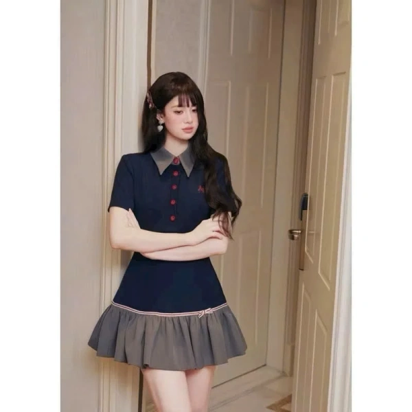 Thực tế, không ít người gặp tình trạng “đồ dự tiệc chỉ dùng một lần”, khiến chi phí áo dài, váy cưới hay đầm tiệc trở nên lãng phí. (Ảnh 2) Thực tế, không ít người gặp tình trạng “đồ dự tiệc chỉ dùng một lần”, khiến chi phí áo dài, váy cưới hay đầm tiệc trở nên lãng phí. (Ảnh 2)