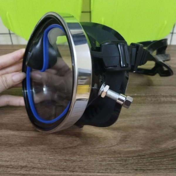 Dưới đây là những tình huống thực tế mà các lặn giả có thể gặp, cùng với hướng giải quyết nhanh gọn. (Ảnh 4) Dưới đây là những tình huống thực tế mà các lặn giả có thể gặp, cùng với hướng giải quyết nhanh gọn. (Ảnh 4)