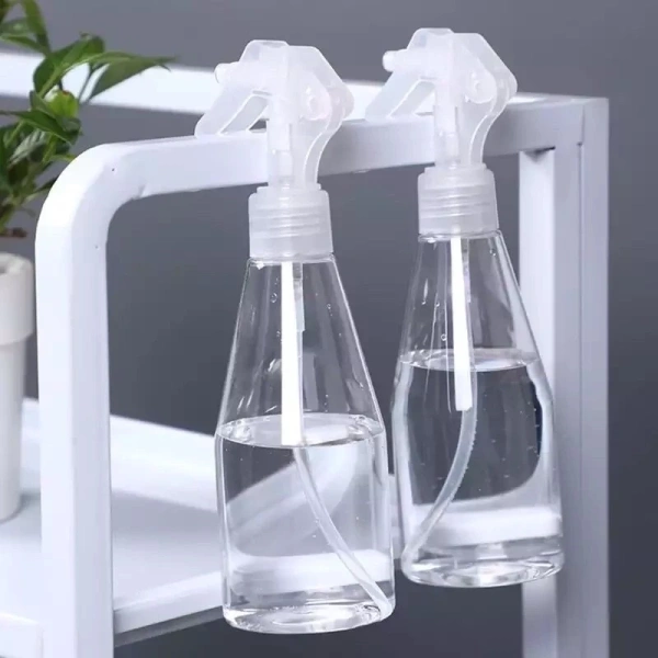 Thực hiện đúng quy trình này sẽ giúp cây nội thất luôn xanh tươi, đồng thời giảm thiểu nguy cơ nấm mốc và sâu bệnh do ẩm ướt kéo dài. (Ảnh 5) Thực hiện đúng quy trình này sẽ giúp cây nội thất luôn xanh tươi, đồng thời giảm thiểu nguy cơ nấm mốc và sâu bệnh do ẩm ướt kéo dài. (Ảnh 5)