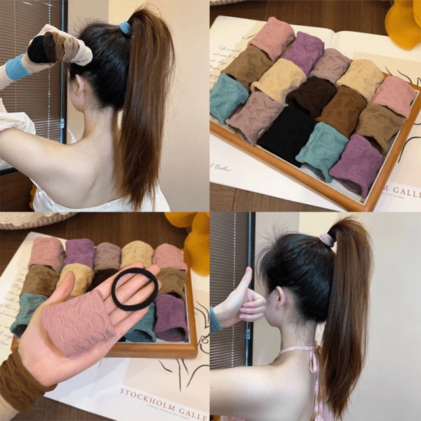 Nhiều người không chú ý tới thời gian và cách buộc tóc. (Ảnh 3) Nhiều người không chú ý tới thời gian và cách buộc tóc. (Ảnh 3)