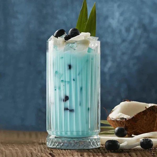 Đáy kim cương dày dặn là yếu tố quyết định khi trang trí quán cà phê sang trọng - Ảnh 1 Đáy kim cương dày dặn là yếu tố quyết định khi trang trí quán cà phê sang trọng - Ảnh 1
