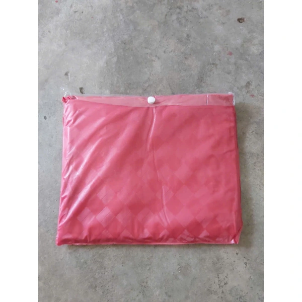 Đêm mưa không còn gây bối rối khi áo mưa rộng dài phản quang bảo vệ tầm nhìn - Ảnh 5 Đêm mưa không còn gây bối rối khi áo mưa rộng dài phản quang bảo vệ tầm nhìn - Ảnh 5