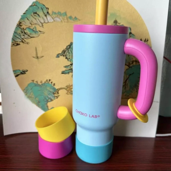 Đệm silicone bảo vệ đáy chai nước: Khi độ mỏng ảnh hưởng đến khả năng chống trượt thực tế - Ảnh 1