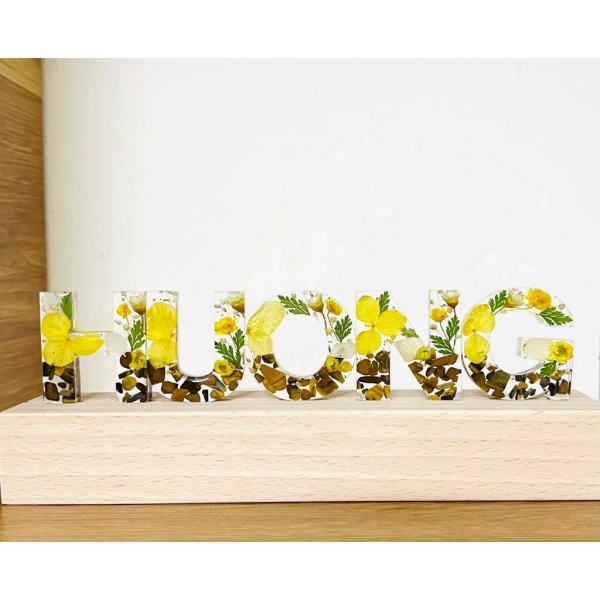 Một số sản phẩm handmade có thể có dây điện ngắn hoặc công tắc dễ gãy. (Ảnh 5) Một số sản phẩm handmade có thể có dây điện ngắn hoặc công tắc dễ gãy. (Ảnh 5)