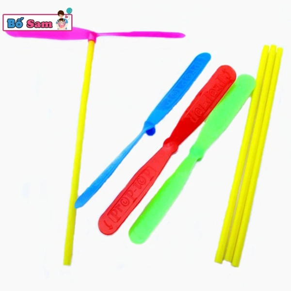 Thị trường hiện nay có nhiều dạng chong chóng: từ chất liệu gỗ, kim loại, cho tới nhựa đa màu sắc. (Ảnh 4) Thị trường hiện nay có nhiều dạng chong chóng: từ chất liệu gỗ, kim loại, cho tới nhựa đa màu sắc. (Ảnh 4)