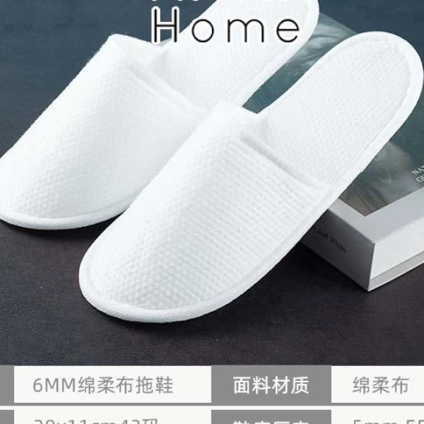 Độ êm và độ bền bất ngờ của dép vải không dệt dùng một lần trong khách sạn khiến nhiều người phải suy nghĩ lại - Ảnh 3 Độ êm và độ bền bất ngờ của dép vải không dệt dùng một lần trong khách sạn khiến nhiều người phải suy nghĩ lại - Ảnh 3