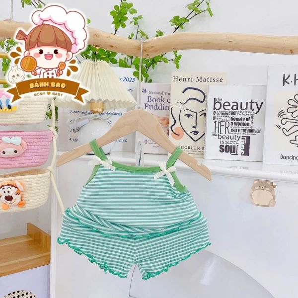 Dù bộ đồ giúp kiểm soát nhiệt độ, phụ huynh vẫn cần xây dựng môi trường ngủ hợp lý. (Ảnh 5)