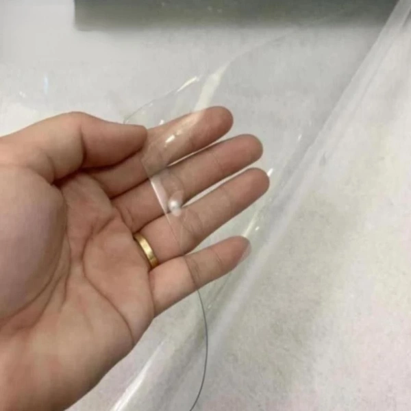 Theo thông tin kỹ thuật, màng nhựa dẻo 0,5 mm có khả năng chịu nhiệt tới 230 °C trong thời gian ngắn. (Ảnh 3)