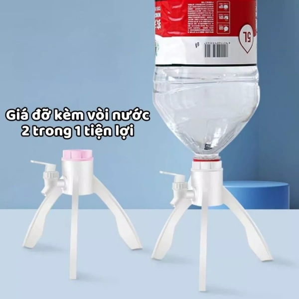 Giá đỡ bình nước kèm vòi linh hoạt được thiết kế để tối ưu hoá ba yếu tố: độ chắc chắn, độ tiện lợi và độ an toàn vệ sinh. (Ảnh 2)