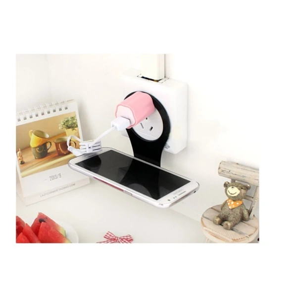 Giá đỡ điện thoại sạc treo ổ điện thông minh khiến góc làm việc bận rộn bớt lộn xộn sau vài ngày sử dụng. - Ảnh 4