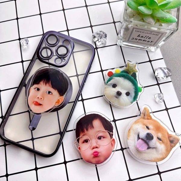 Trong thị trường hiện nay, Giá Đỡ In Hình Theo Yêu Cầu_ĐH là một giải pháp cân bằng giữa tính thẩm mỹ và chức năng. (Ảnh 5)