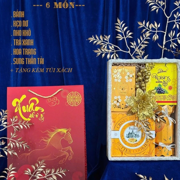 Set quà Tết 2026 - Set Bình An Vạn Phúc là một trong những bộ sưu tập được thiết kế nhằm đáp ứng nhu cầu “bình an” đa dạng cho mọi người trong dịp Tết. (Ảnh 4)