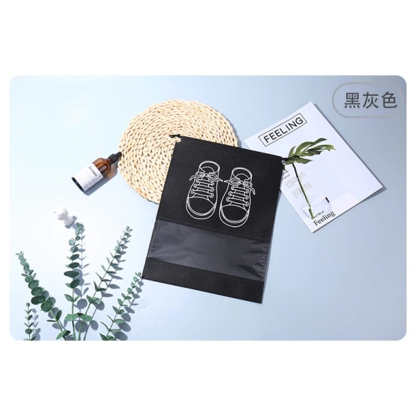 Một túi chỉ nên chứa một đôi giày hoặc tối đa một đôi giày cùng loại. (Ảnh 5) Một túi chỉ nên chứa một đôi giày hoặc tối đa một đôi giày cùng loại. (Ảnh 5)