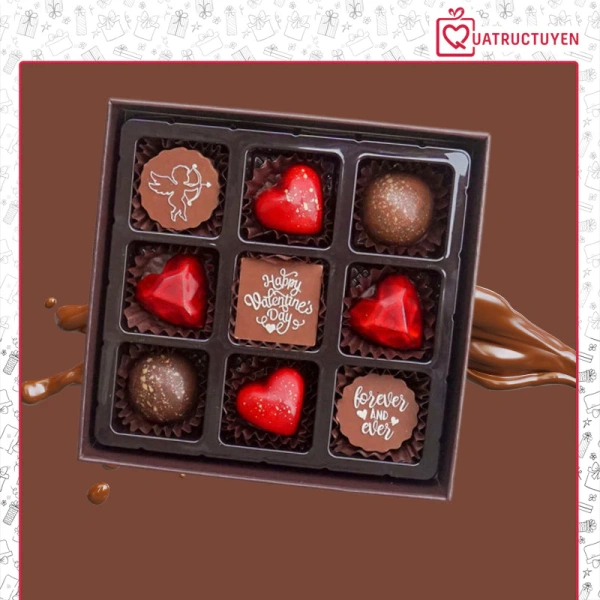 Giây phút mở hộp socola Valentine: ngọt ngào bất ngờ khiến người tặng lại cân nhắc chi phí quà tặng. - Ảnh 1