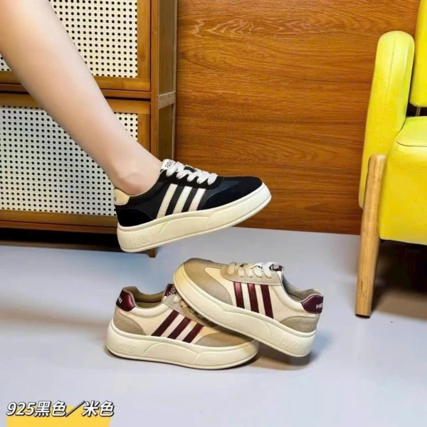 Trong số các lựa chọn trên thị trường, mẫu GIÀY THỂ THAO SNEAKER NỮ 3CM (T16) đem lại một số điểm mạnh đáng chú ý mà có thể đáp ứng nhu cầu “thư giãn cả ngày” mà không phải hy sinh phong cách. (Ảnh 4)