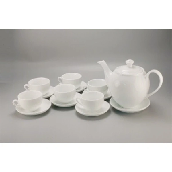 Đặt ấm chén trên tấm lót bằng gỗ, cao su hoặc vải dày giúp giảm sự truyền nhiệt ra môi trường. (Ảnh 2) Đặt ấm chén trên tấm lót bằng gỗ, cao su hoặc vải dày giúp giảm sự truyền nhiệt ra môi trường. (Ảnh 2)