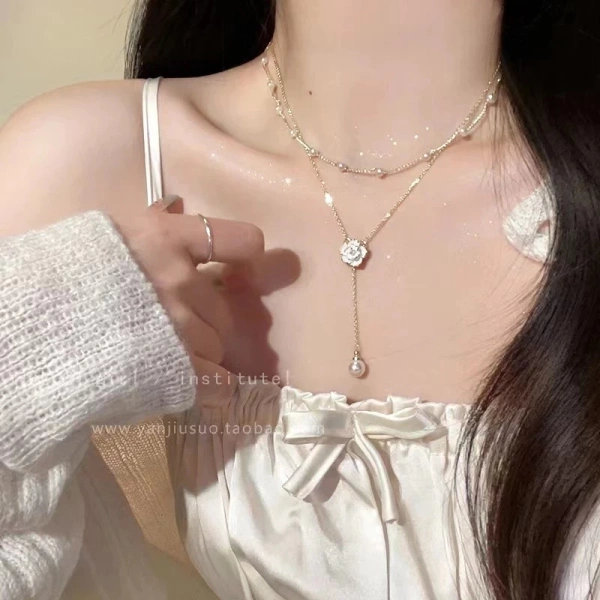 Để đưa ra quyết định sáng suốt, việc hiểu rõ ưu nhược điểm của từng loại chất liệu là rất quan trọng. (Ảnh 3)
