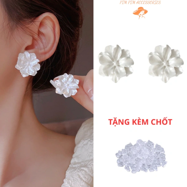 Hoa trắng nhẹ nhàng trên tai: Khi phong cách Hàn Quốc gặp giới hạn độ bền trong ngày dài - Ảnh 1 Hoa trắng nhẹ nhàng trên tai: Khi phong cách Hàn Quốc gặp giới hạn độ bền trong ngày dài - Ảnh 1
