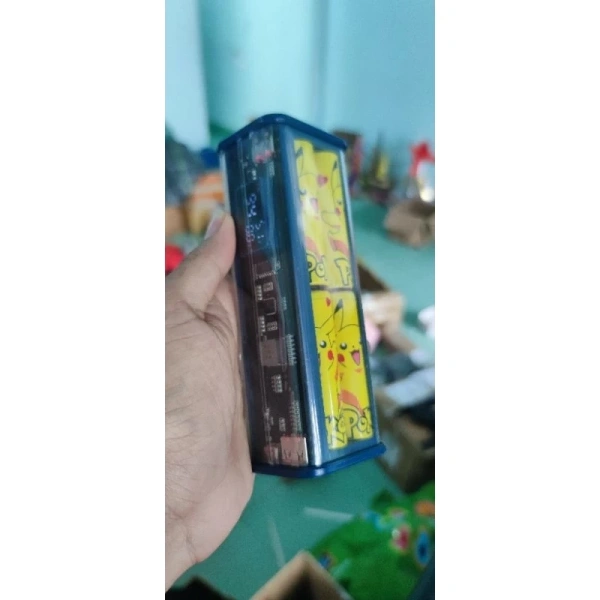 Hộp sạc dự phòng trong suốt 8 cell 18650 22.5W: Khi vẻ đẹp khiến bạn quên tới thời gian sạc thực tế - Ảnh 3