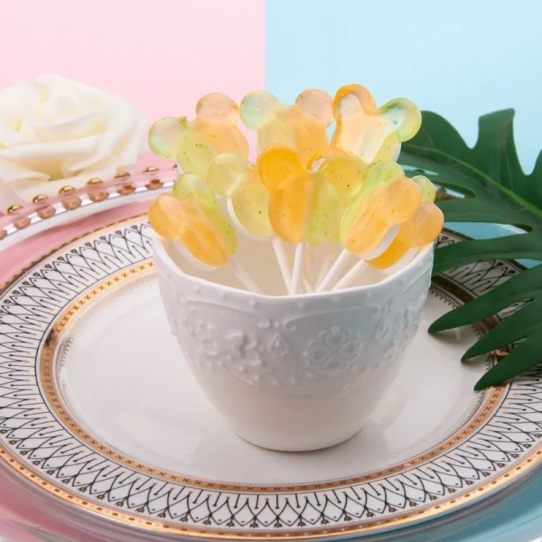 Mặc dù kẹo đã được bảo quản kín trong bao bì, việc để chúng ở môi trường không thích hợp vẫn có thể làm mất đi độ giòn, thay đổi màu sắc hoặc gây ẩm mốc. (Ảnh 3) Mặc dù kẹo đã được bảo quản kín trong bao bì, việc để chúng ở môi trường không thích hợp vẫn có thể làm mất đi độ giòn, thay đổi màu sắc hoặc gây ẩm mốc. (Ảnh 3)