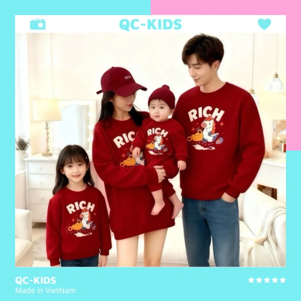 Khâu viền áo nỉ họa tiết ngựa là yếu tố quyết định độ ấm cho gia đình trong ngày Tết - Ảnh 1