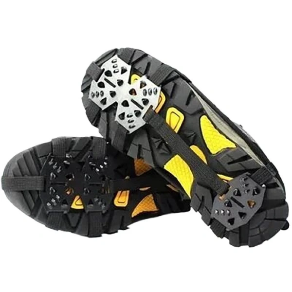 Một chiếc crampon 24 răng được thiết kế để “cắm” vào các lỗ hoặc khe hở trên bề mặt băng, tạo ra một mạng lưới răng thép mạ mangan. (Ảnh 2) Một chiếc crampon 24 răng được thiết kế để “cắm” vào các lỗ hoặc khe hở trên bề mặt băng, tạo ra một mạng lưới răng thép mạ mangan. (Ảnh 2)