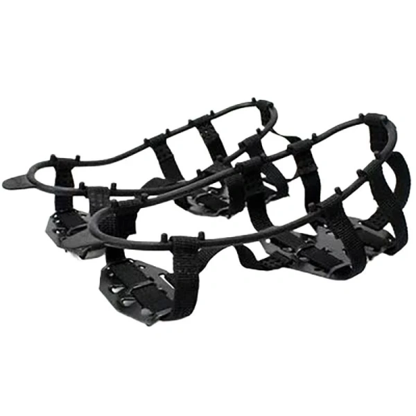 Một trong những sai lầm thường gặp là mua crampon mà không xét đến “điểm tương thích” với giày mà người dùng sẽ mang. (Ảnh 3) Một trong những sai lầm thường gặp là mua crampon mà không xét đến “điểm tương thích” với giày mà người dùng sẽ mang. (Ảnh 3)