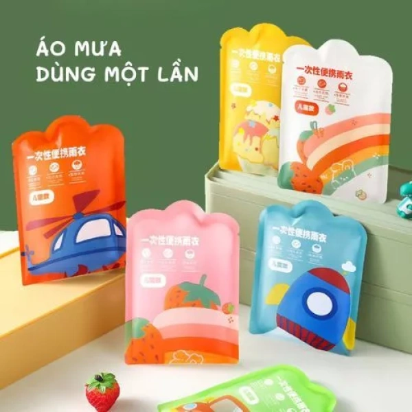 Dựa vào các tiêu chí trên, nếu bạn cần một giải pháp nhanh chóng, không muốn mang vác nặng, áo mưa dùng một lần là lựa chọn hợp lý. (Ảnh 3)
