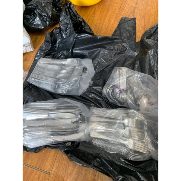Những yếu tố trên không nhất thiết xuất hiện ngay lập tức, nhưng khi bạn đã quen với một bộ dụng cụ luôn sáng bóng, sự thay đổi nhỏ nào đó sẽ dễ gây bất ngờ. (Ảnh 3)