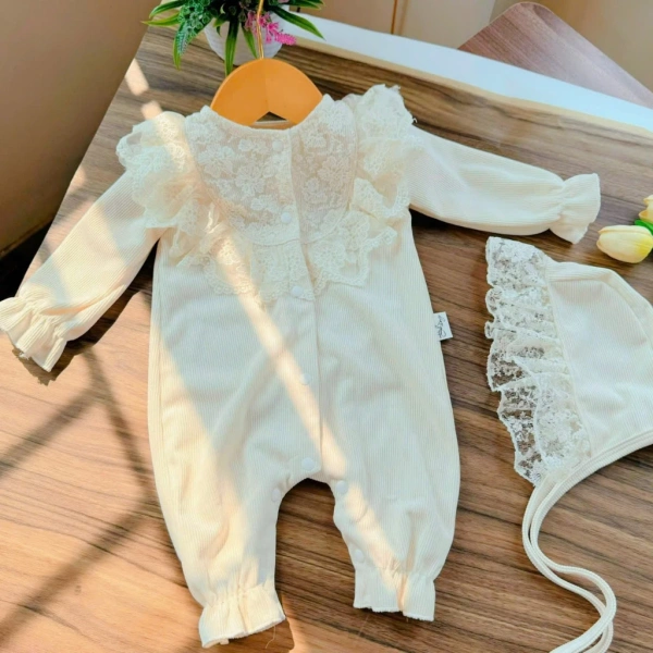 Phản hồi trên các kênh bán hàng cho thấy 100% khách hàng khó tính nhất vẫn hài lòng với độ mềm, độ bền và độ giữ dáng của sản phẩm. (Ảnh 4) Phản hồi trên các kênh bán hàng cho thấy 100% khách hàng khó tính nhất vẫn hài lòng với độ mềm, độ bền và độ giữ dáng của sản phẩm. (Ảnh 4)