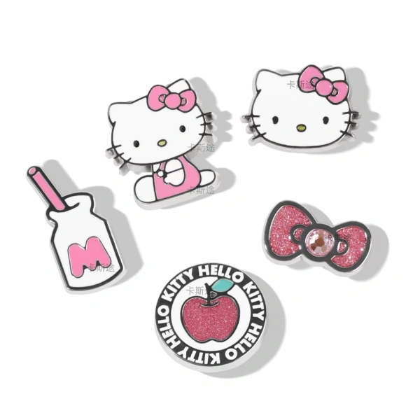 Khi charm kim loại Hello Kitty gắn sục khiến lớp sơn điện thoại dần mờ đi sau vài tháng sử dụng - Ảnh 1 Khi charm kim loại Hello Kitty gắn sục khiến lớp sơn điện thoại dần mờ đi sau vài tháng sử dụng - Ảnh 1