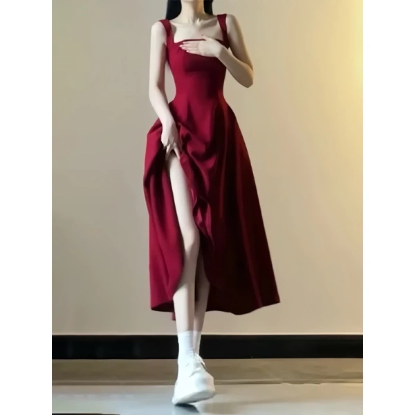 Khi lựa chọn một chiếc đầm duy trì “đi từ cocktail sang hội thảo”, không phải chỉ nhìn vào hình ảnh mà còn phải cân nhắc đến chất liệu. (Ảnh 3) Khi lựa chọn một chiếc đầm duy trì “đi từ cocktail sang hội thảo”, không phải chỉ nhìn vào hình ảnh mà còn phải cân nhắc đến chất liệu. (Ảnh 3)