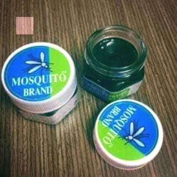 Khi công thức cao sả bôi muỗi hứa hẹn ngăn cắn, nhưng lớp dính lâu trên da khiến người dùng đặt lại câu hỏi. - Ảnh 4 Khi công thức cao sả bôi muỗi hứa hẹn ngăn cắn, nhưng lớp dính lâu trên da khiến người dùng đặt lại câu hỏi. - Ảnh 4