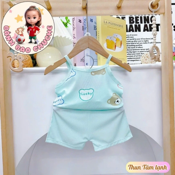 Một trong những lựa chọn được nhiều bà mẹ tin dùng hiện nay là Bộ Hai Dây Vải Thun Tăm Lạnh Cho Bé Gái 6 - 17kg - Thoải Mái Thoáng Mát. (Ảnh 4) Một trong những lựa chọn được nhiều bà mẹ tin dùng hiện nay là Bộ Hai Dây Vải Thun Tăm Lạnh Cho Bé Gái 6 - 17kg - Thoải Mái Thoáng Mát. (Ảnh 4)