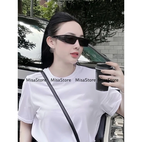 Hiện nay, trên thị trường có nhiều lựa chọn về kính râm và kính chụp ảnh. (Ảnh 4) Hiện nay, trên thị trường có nhiều lựa chọn về kính râm và kính chụp ảnh. (Ảnh 4)