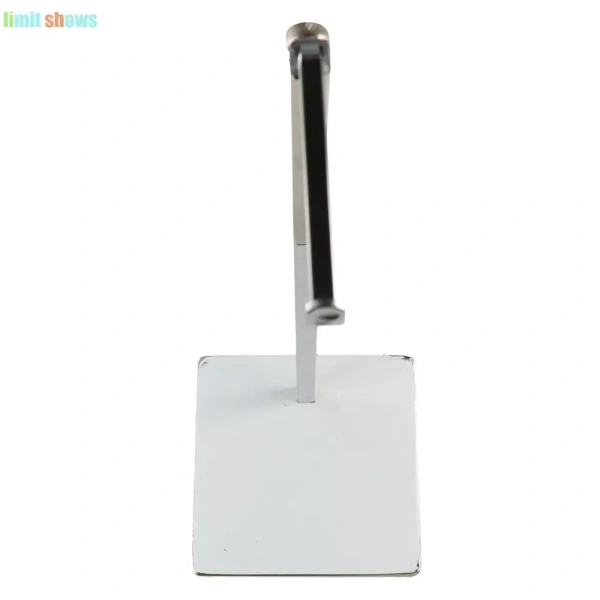Khi giá đỡ trưng bày túi xách gọn gàng lại khiến việc sắp xếp hàng ngày trở nên rắc rối hơn - Ảnh 1