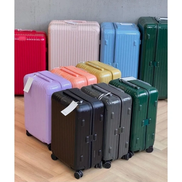 Khi hành lý nhựa chịu va đập không còn lo vỡ, những chuyến đi dài thực sự nhẹ nhàng hơn - Ảnh 4