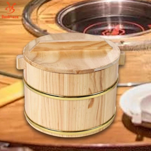 Trong một số trường hợp, đặt một tờ giấy nến hoặc giấy giấy ăn mỏng giữa nắp và thực phẩm có thể giúp hấp thụ độ ẩm dư thừa, ngăn thực phẩm bị ngấm nước. (Ảnh 5)
