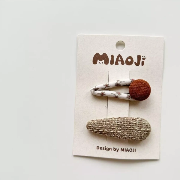 Trong các lựa chọn hiện có, Set 2 kẹp tóc cho bé phong cách Hàn Quốc làm handmade tỉ mỉ chất lượng cao đáp ứng hầu hết các tiêu chí trên. (Ảnh 5) Trong các lựa chọn hiện có, Set 2 kẹp tóc cho bé phong cách Hàn Quốc làm handmade tỉ mỉ chất lượng cao đáp ứng hầu hết các tiêu chí trên. (Ảnh 5)