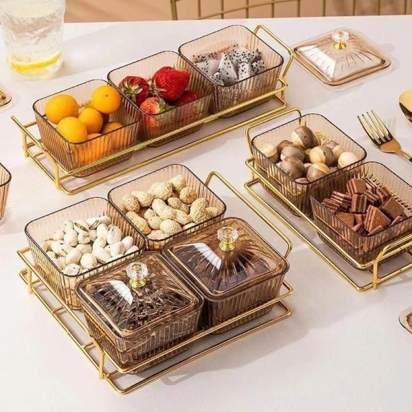 Khi khay bày biện bánh kẹo phong cách Bắc Âu vướng vào thói quen ăn vặt hằng ngày - Ảnh 1