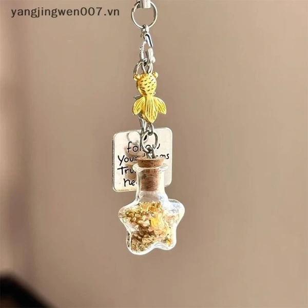 Áp dụng những mẹo trên không chỉ giúp bạn giữ điện thoại trong túi một cách an toàn mà còn duy trì được phong cách cá nhân mà không phải hy sinh sự tiện lợi. (Ảnh 5) Áp dụng những mẹo trên không chỉ giúp bạn giữ điện thoại trong túi một cách an toàn mà còn duy trì được phong cách cá nhân mà không phải hy sinh sự tiện lợi. (Ảnh 5)
