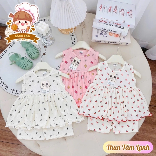 Một trong những sai lầm phổ biến của phụ huynh là “đo size” dựa vào chiều cao hoặc độ tuổi mà không cân nhắc đến cân nặng. (Ảnh 2)